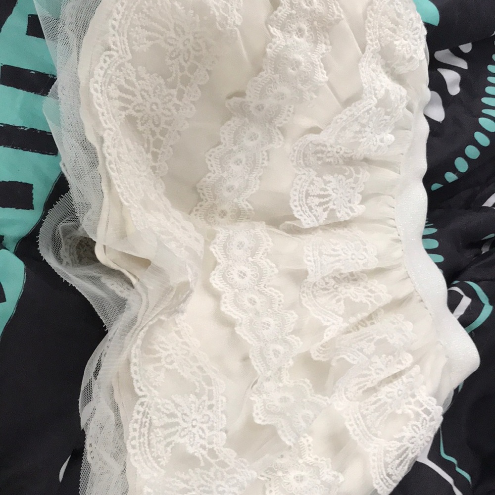 Off- White skirt